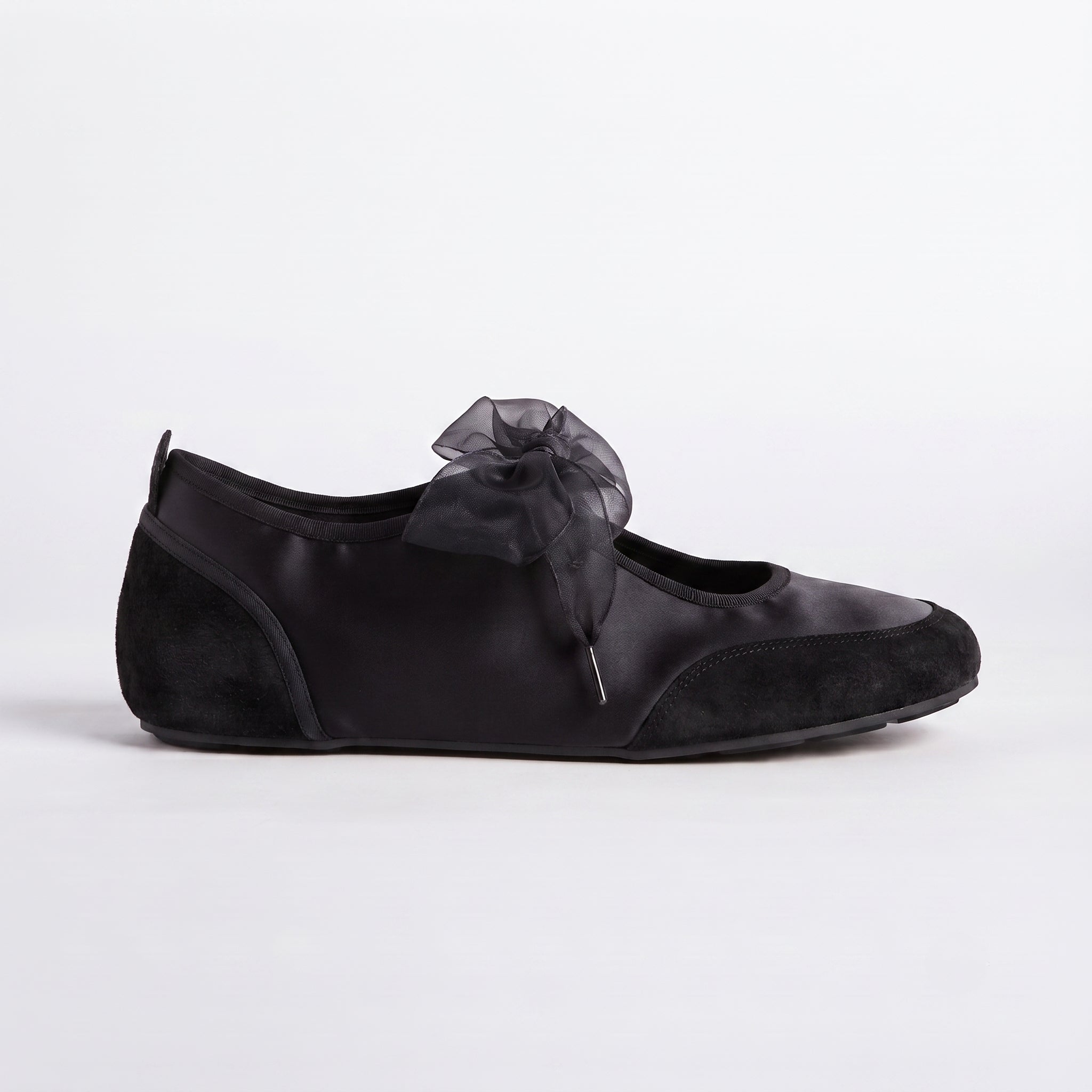 The Dual Stride Women's Black Lace-up Mary Jane Flats