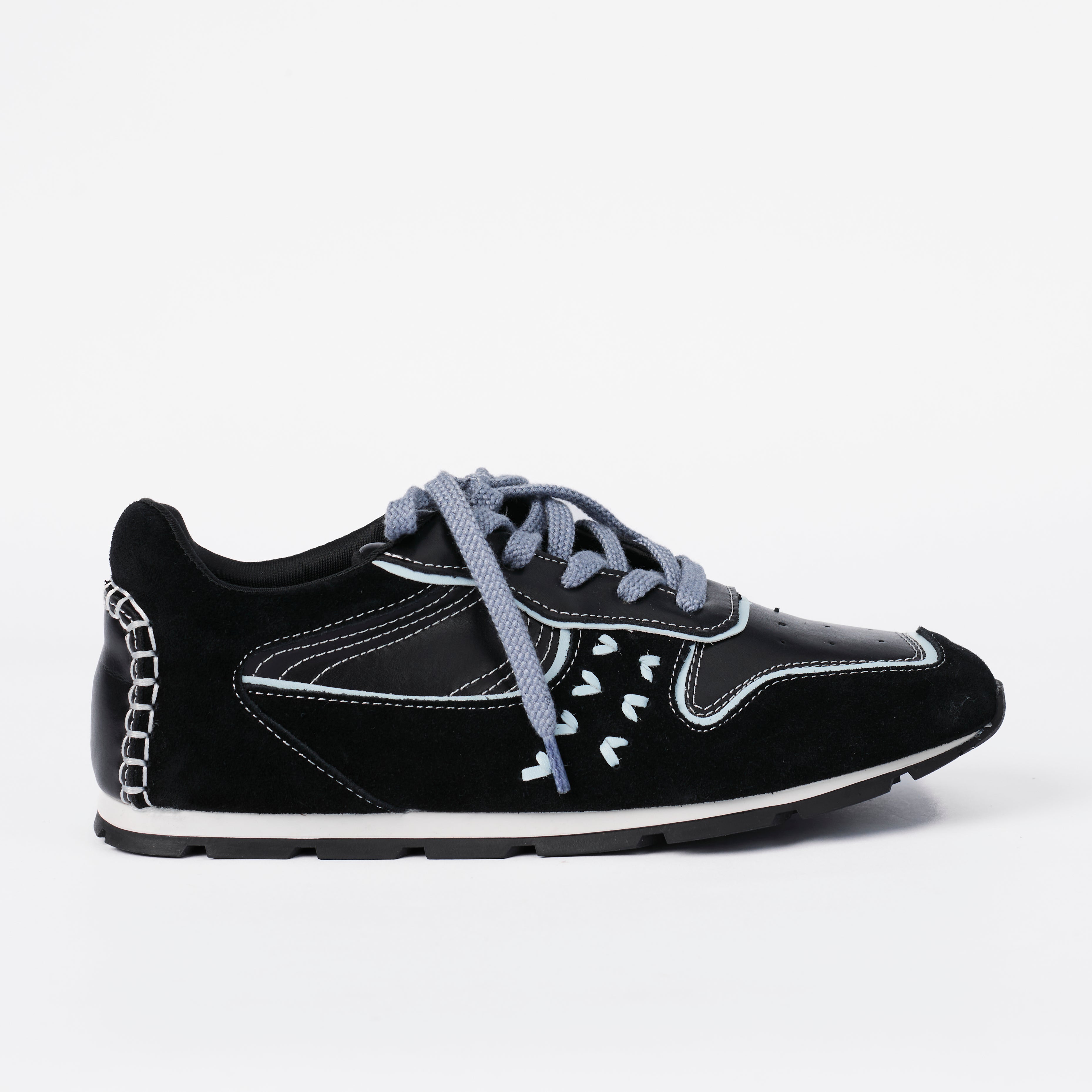 The Dual Stride Women‘s Retro Black Suede Sneakers
