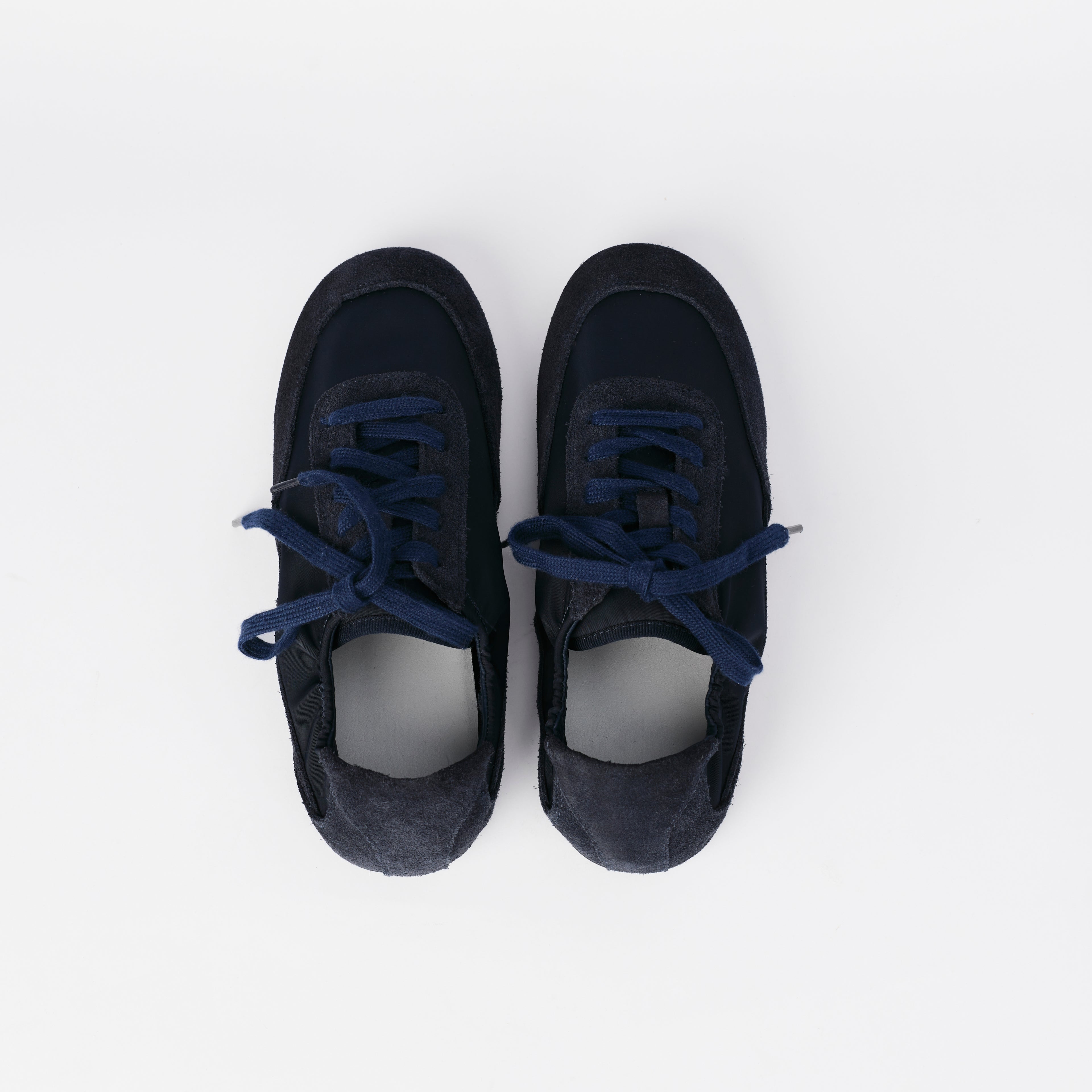 The Dual Stride Women's Light Flat Sneakers