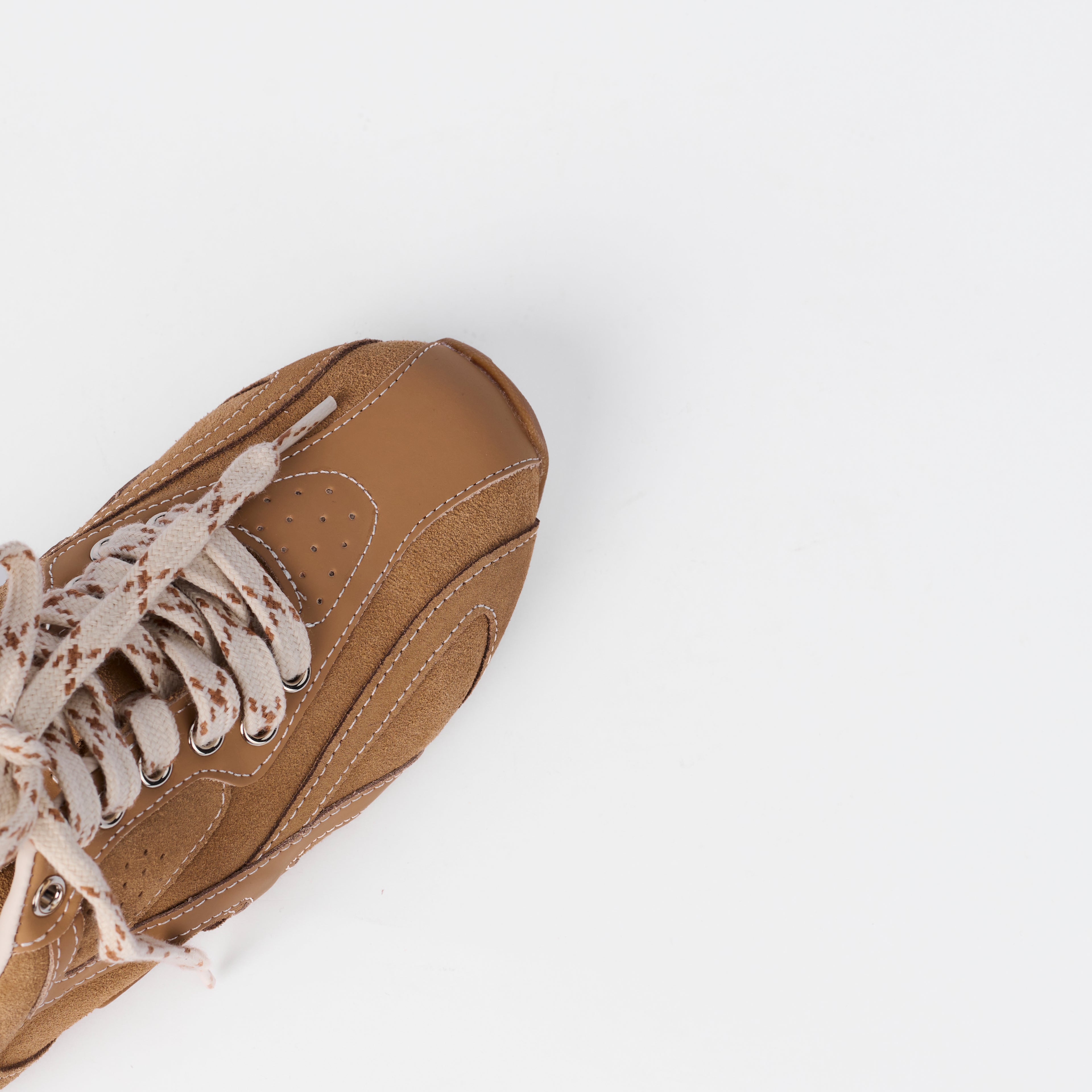 The Dual Stride Women‘s Casual Brown Sneakers