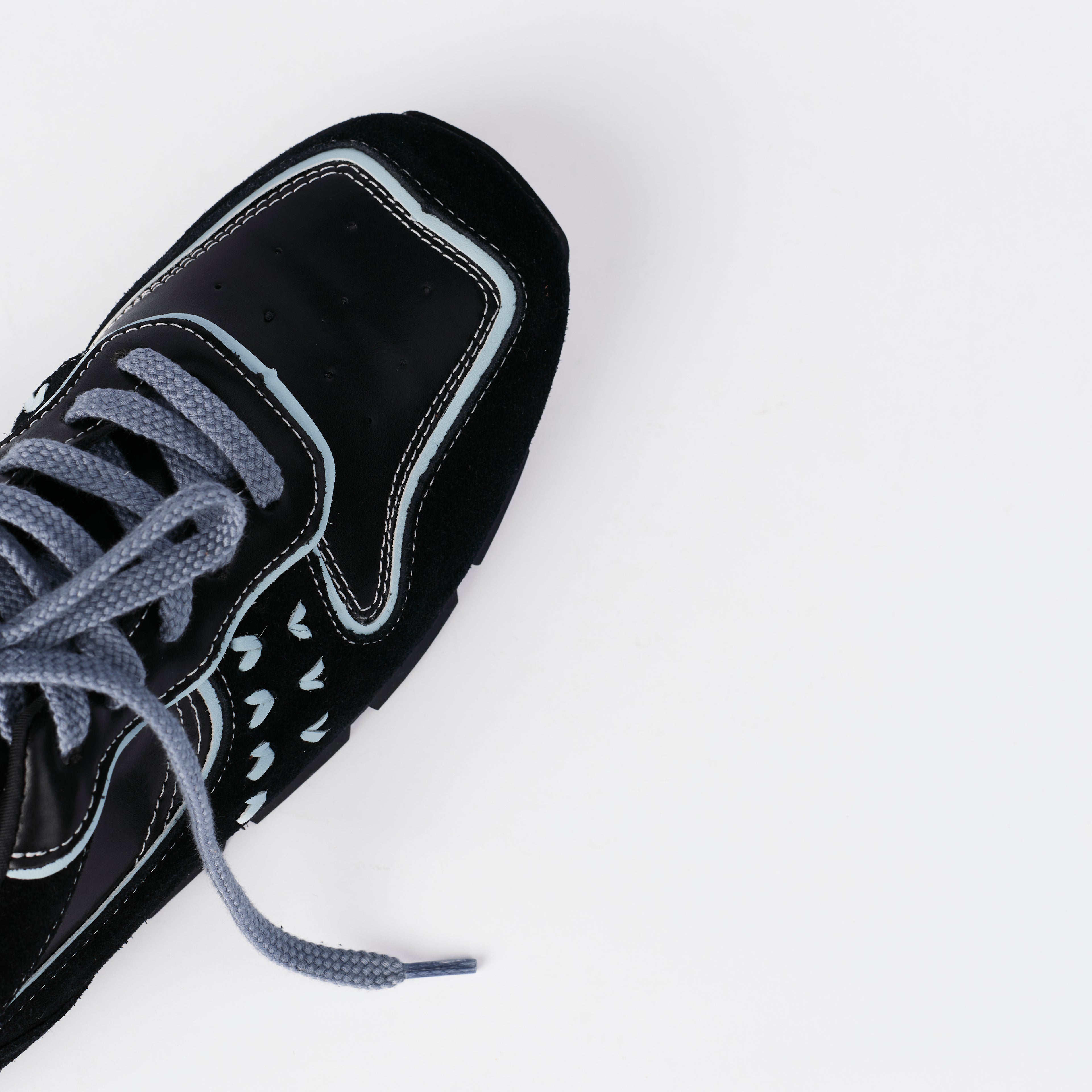 The Dual Stride Women‘s Retro Black Suede Sneakers