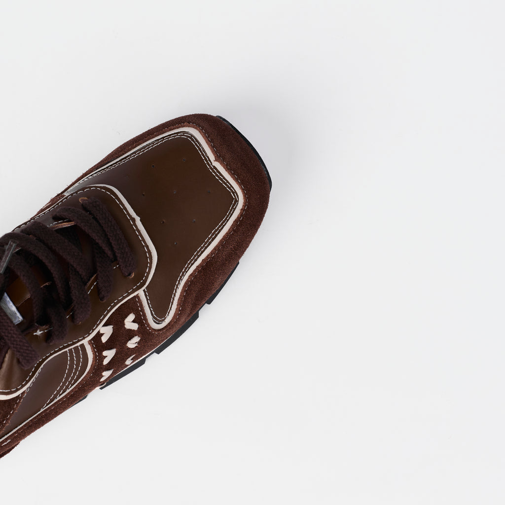 The Dual Stride Women‘s Retro Brown Suede Sneakers
