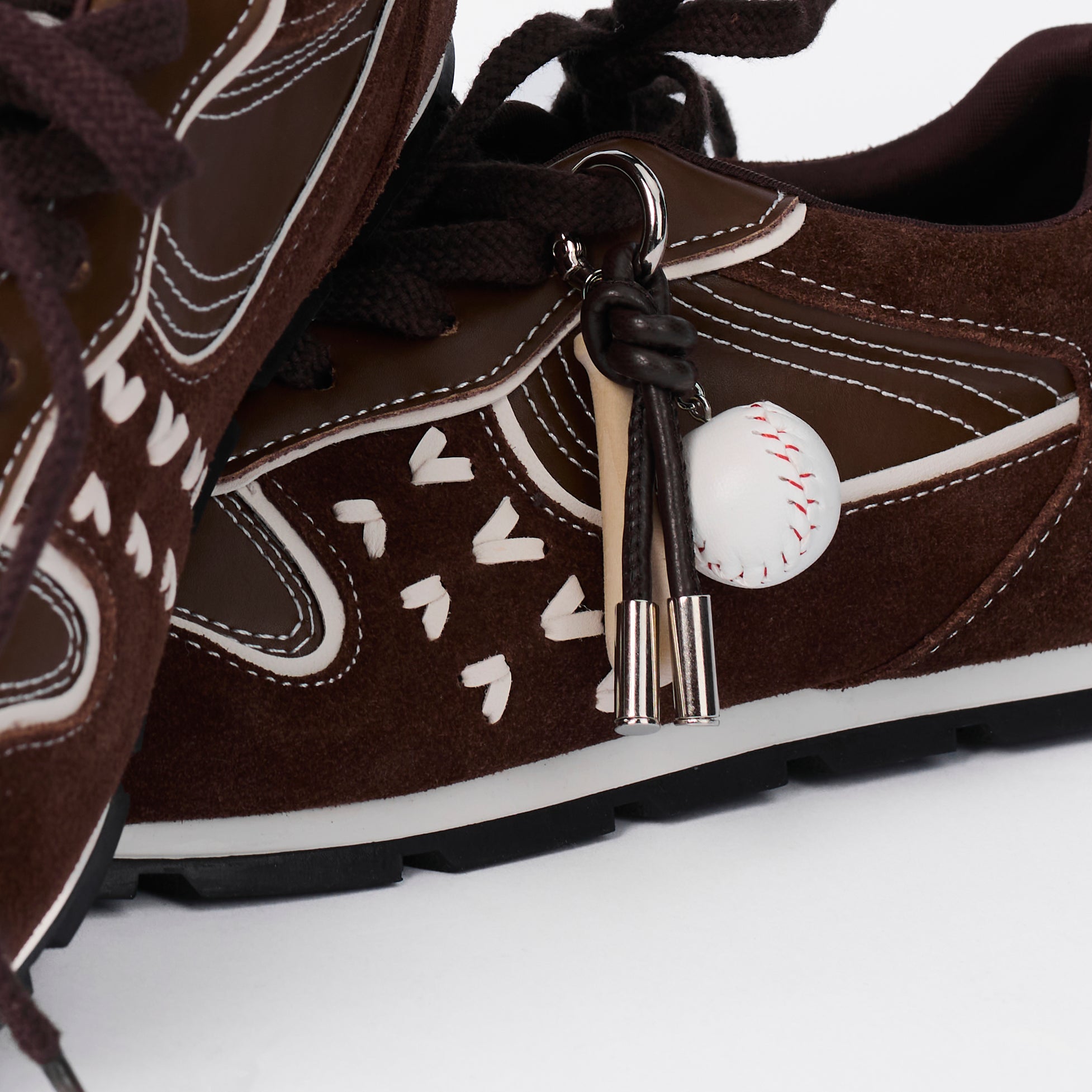 The Dual Stride Men‘s Retro Brown Suede Sneakers