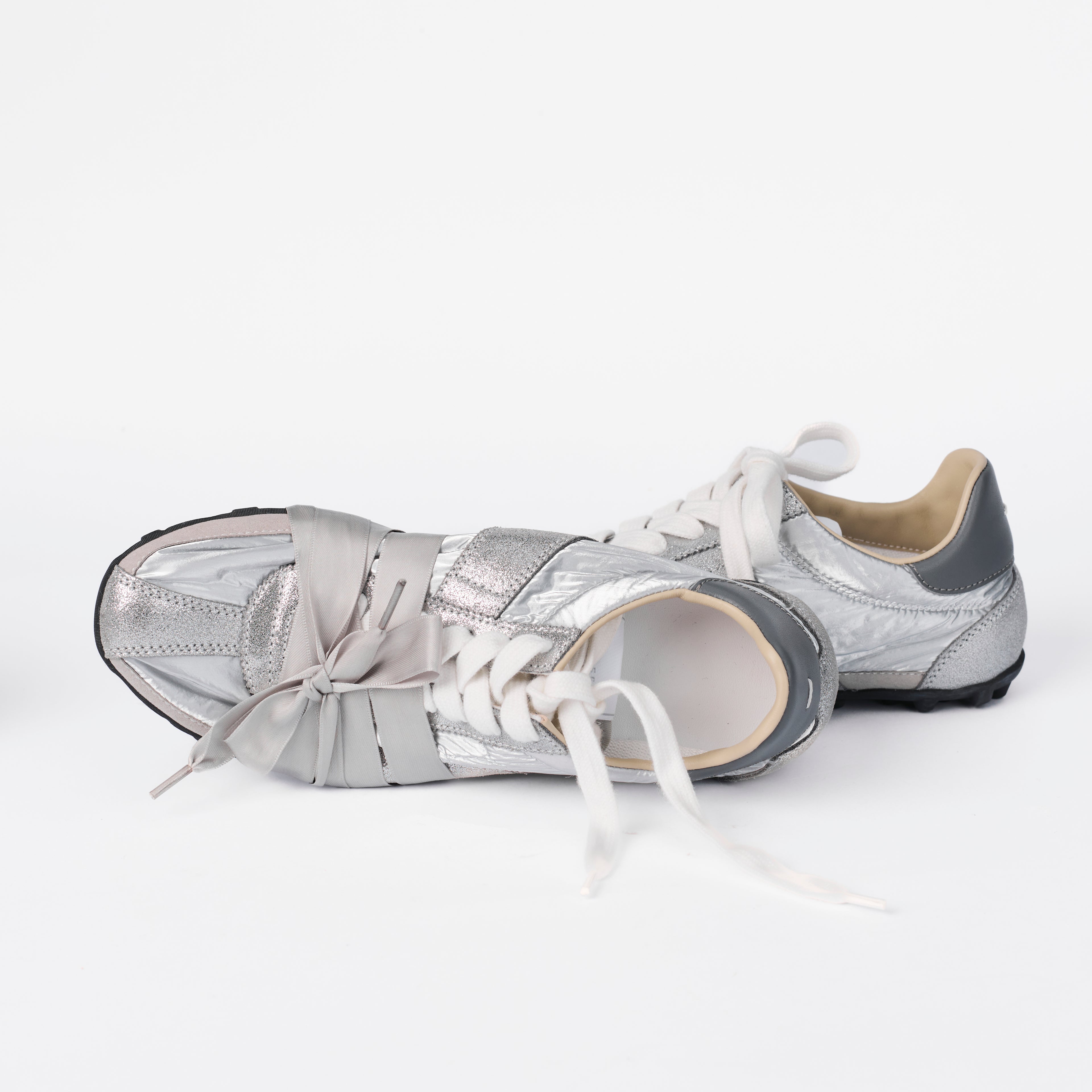 The Dual Stride Women's Casual Silver Sneakers