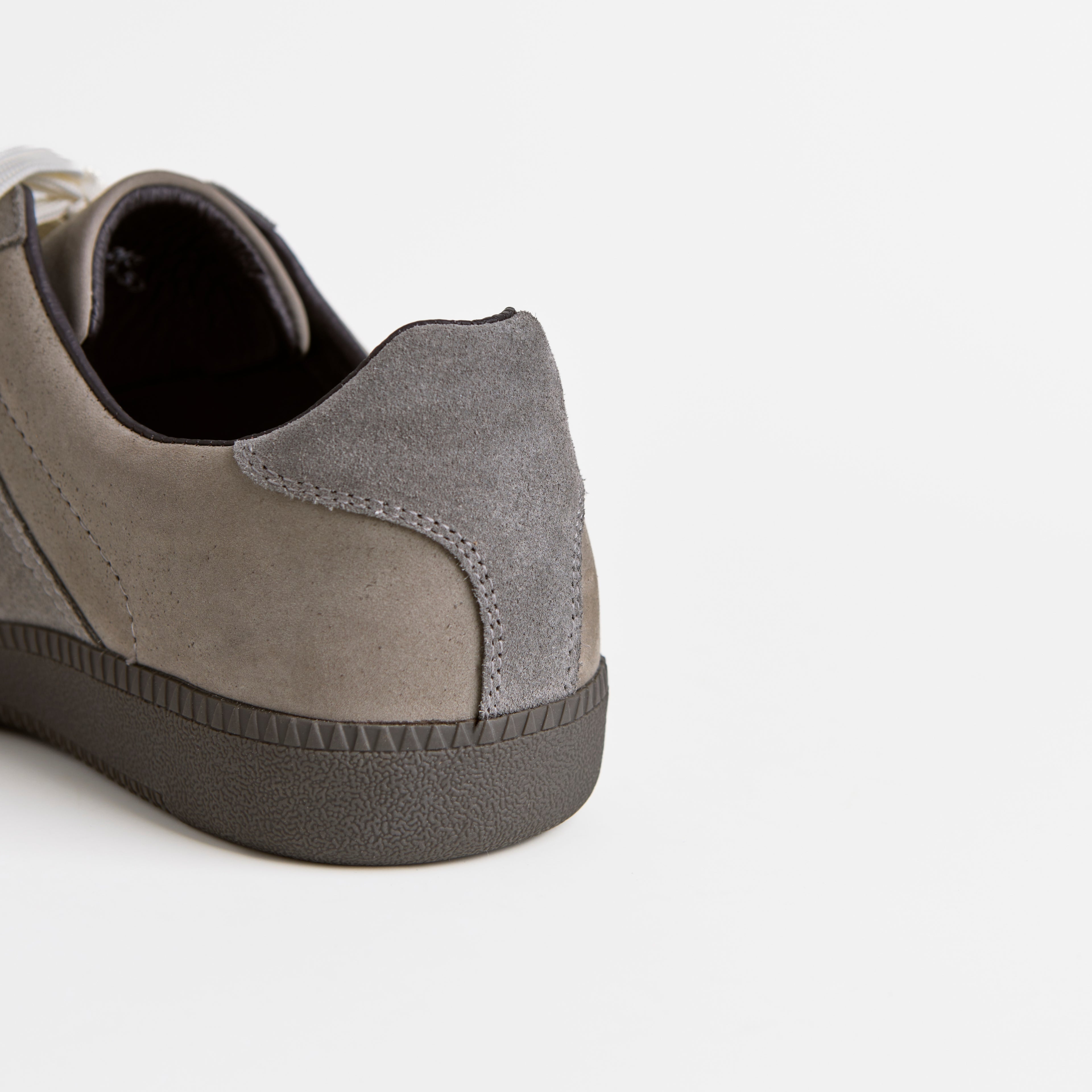 The Dual Stride Men's Classic Tonal Grey Suede Trainer