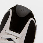 The Dual Stride Men‘s Black Urban Kinetic Runner
