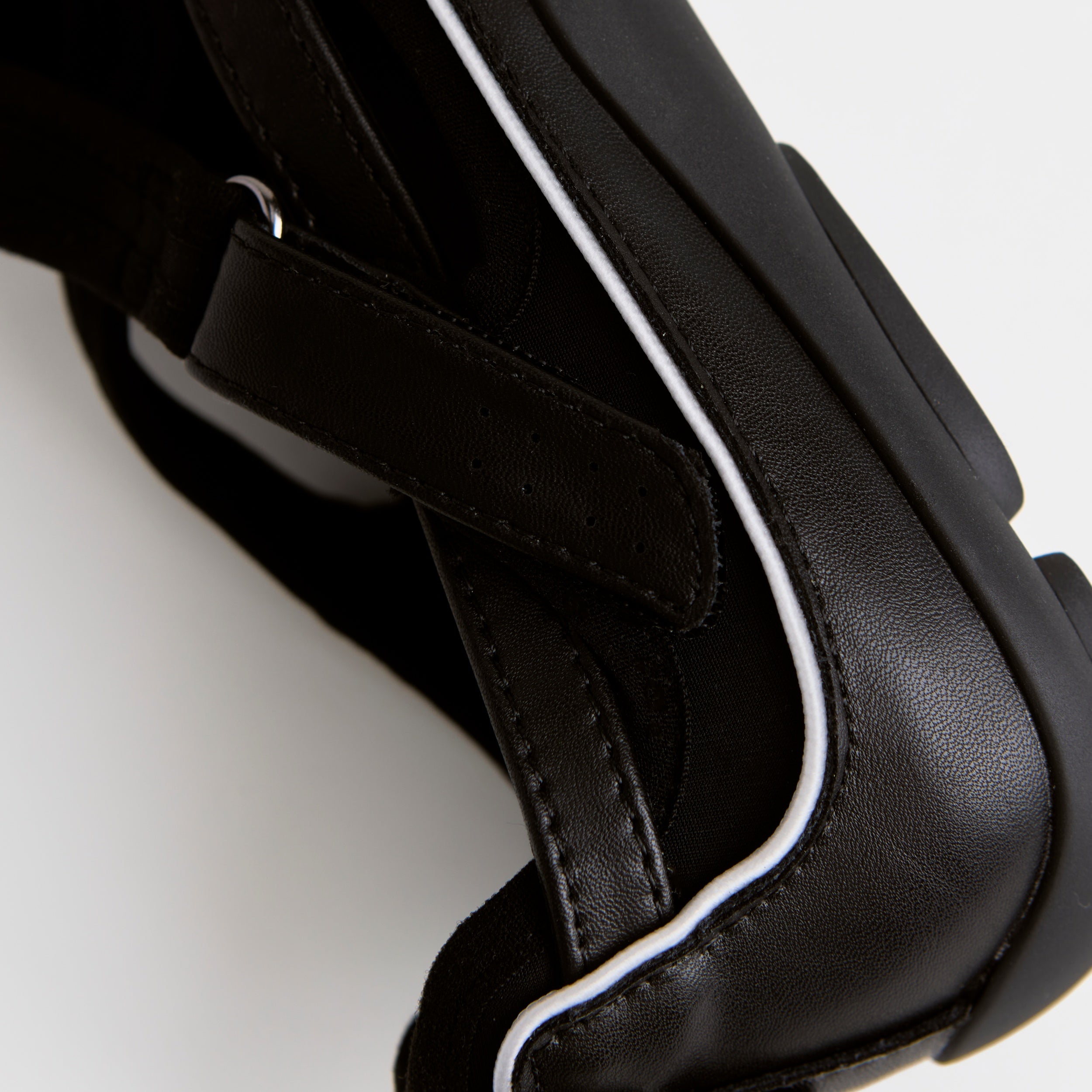 The Dual Stride Black Tabi Mary-Jane Ballet Flat