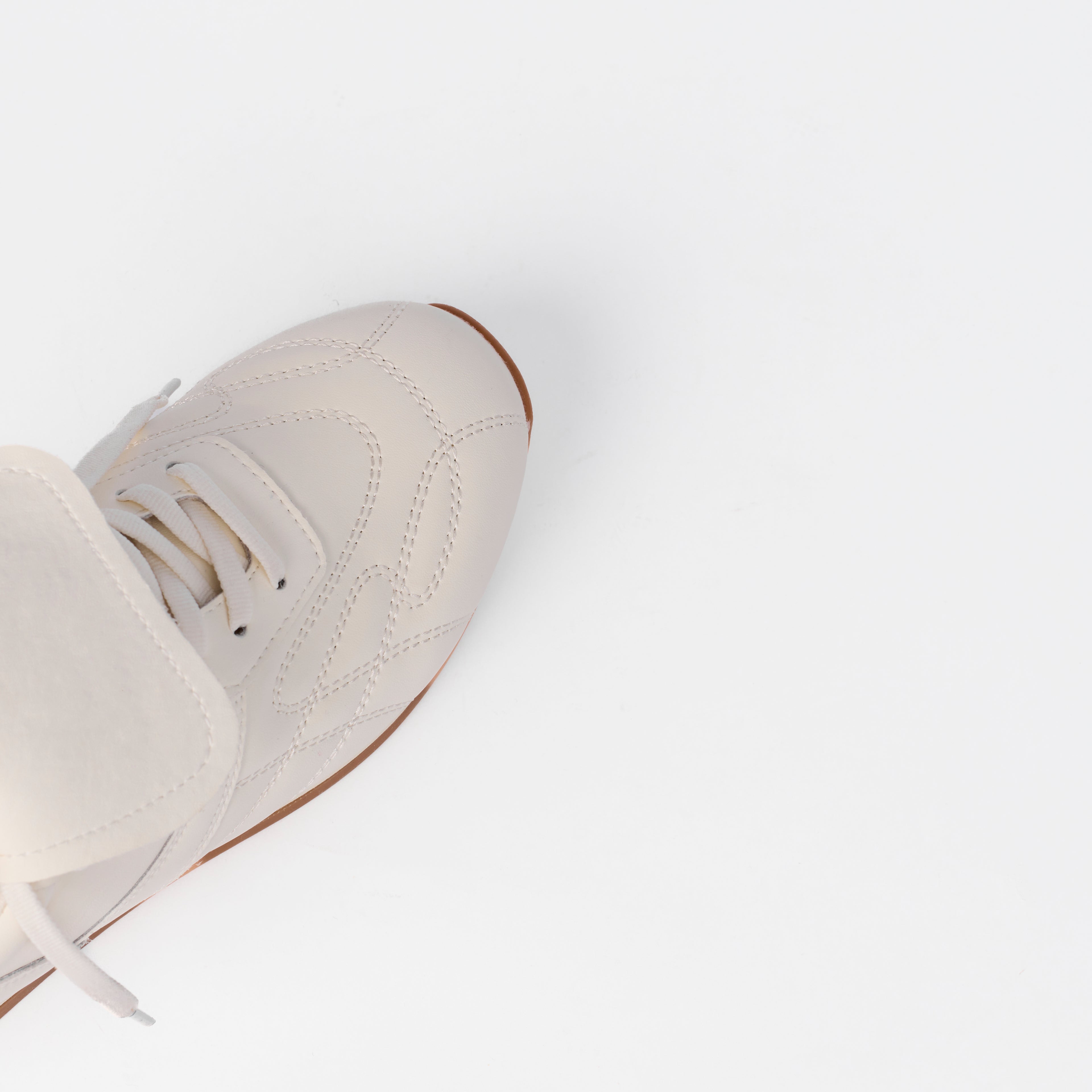 The Dual Stride Women's Handmade Genuine leather Sneakers