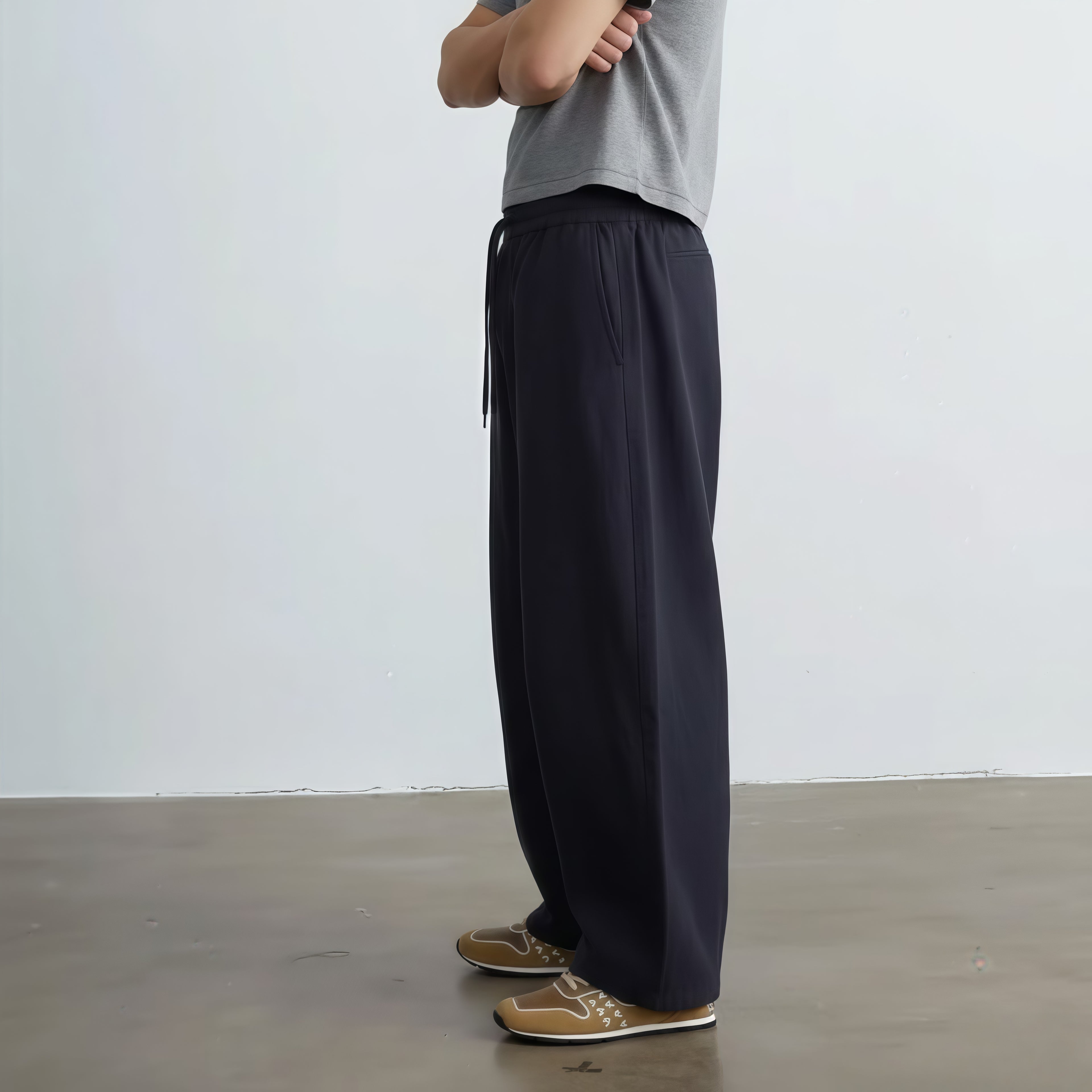 The Dual Stride Men‘s Retro Beige Suede Sneakers