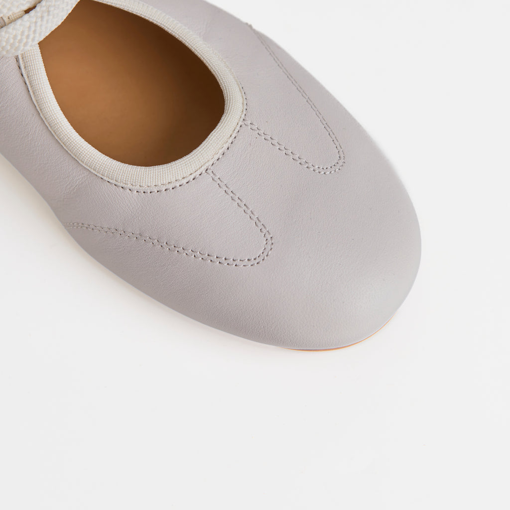 La Ballerine Lacée Minimaliste Blanche Dual Stride