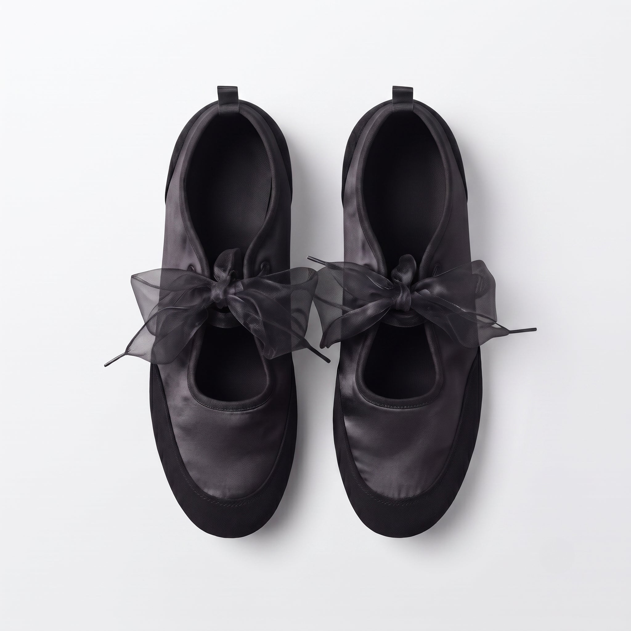 The Dual Stride Women's Black Lace-up Mary Jane Flats