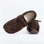 The Dual Stride Split-Toe Velvet & Suede Retro Casual Sneakers