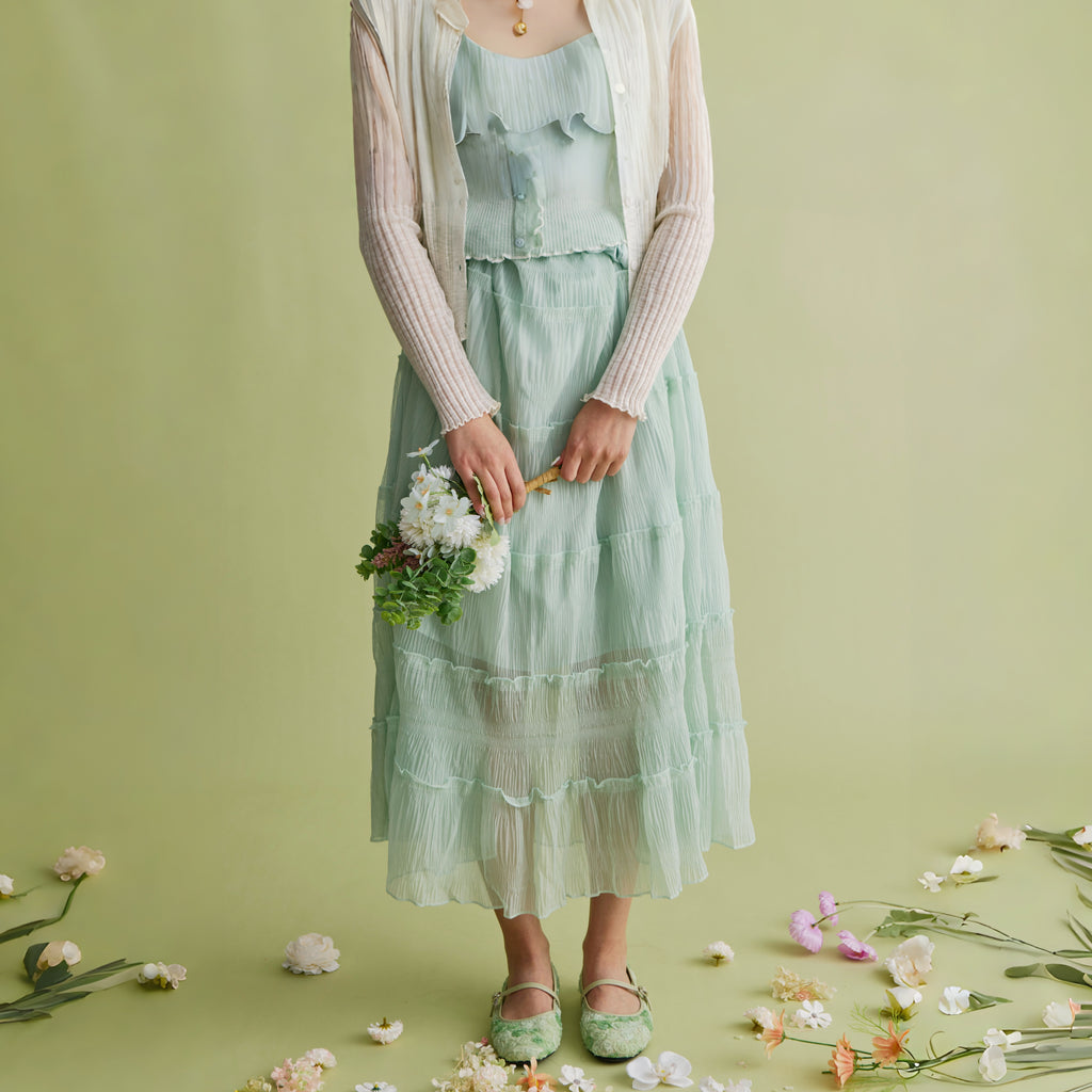 The Dual Stride Green Floral Lace Mary Janes