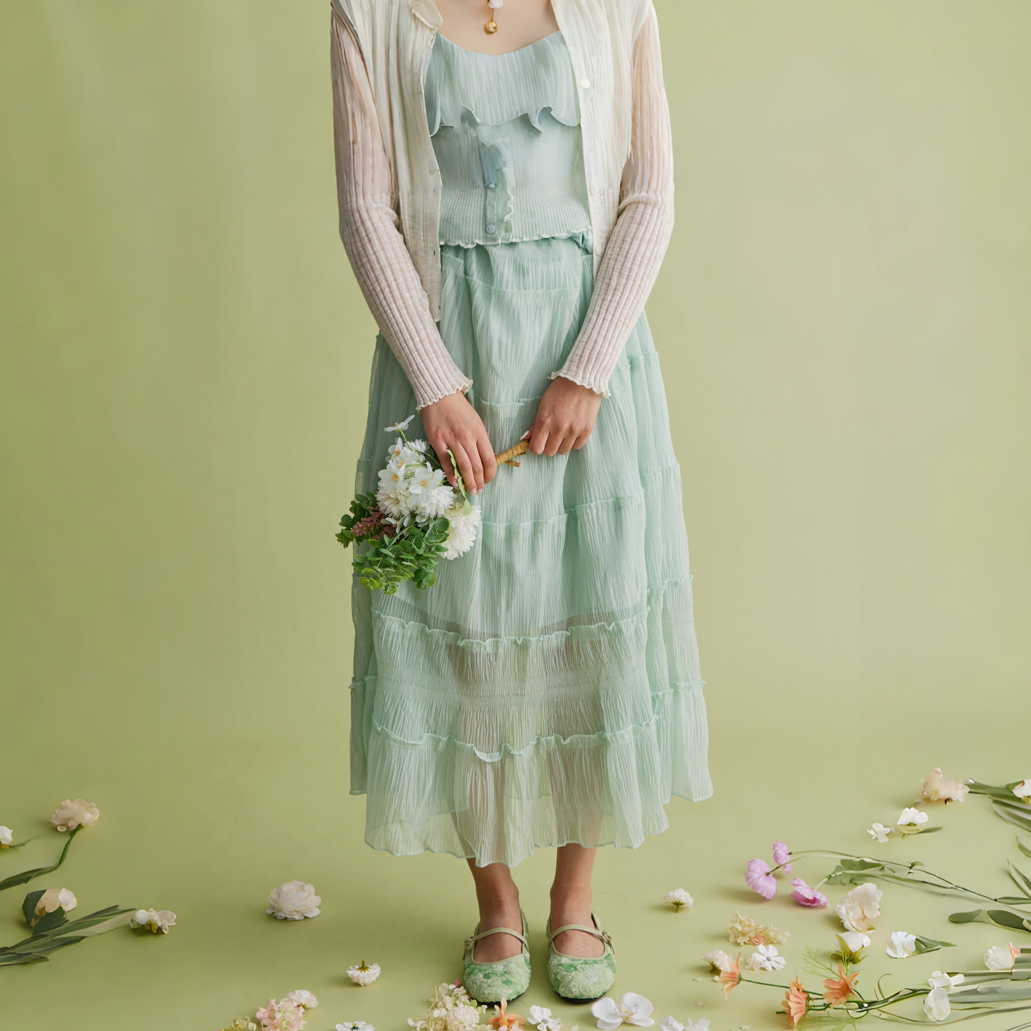 The Dual Stride Green Floral Lace Mary Janes