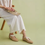 La ballerine minimaliste en cuir à lacets Dual Stride couleur sable