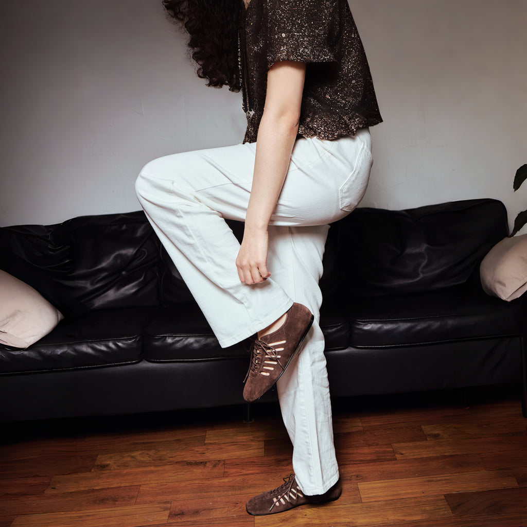 The Dual Stride Chocolate Verona Cutout Oxford Flat