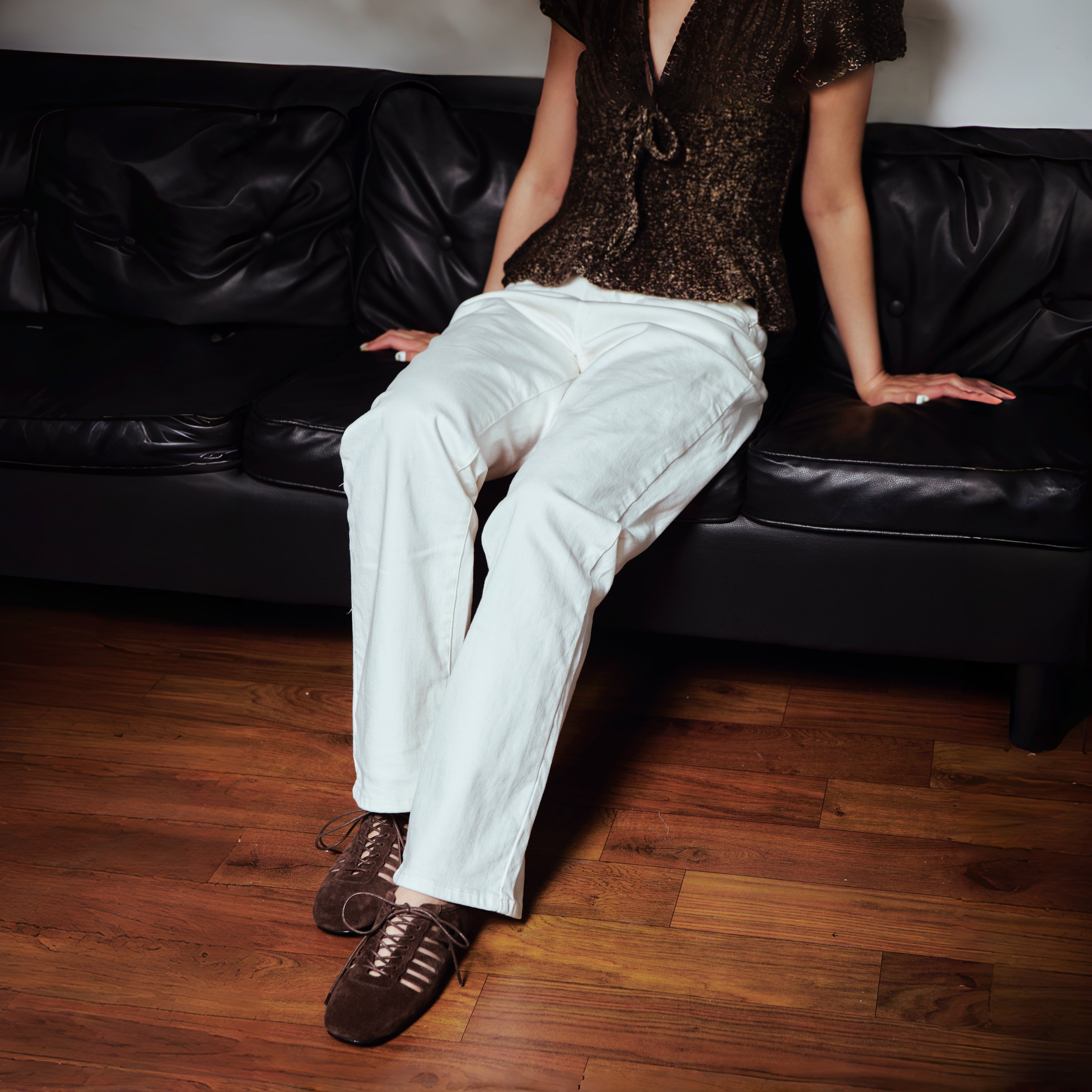 The Dual Stride Chocolate Verona Cutout Oxford Flat