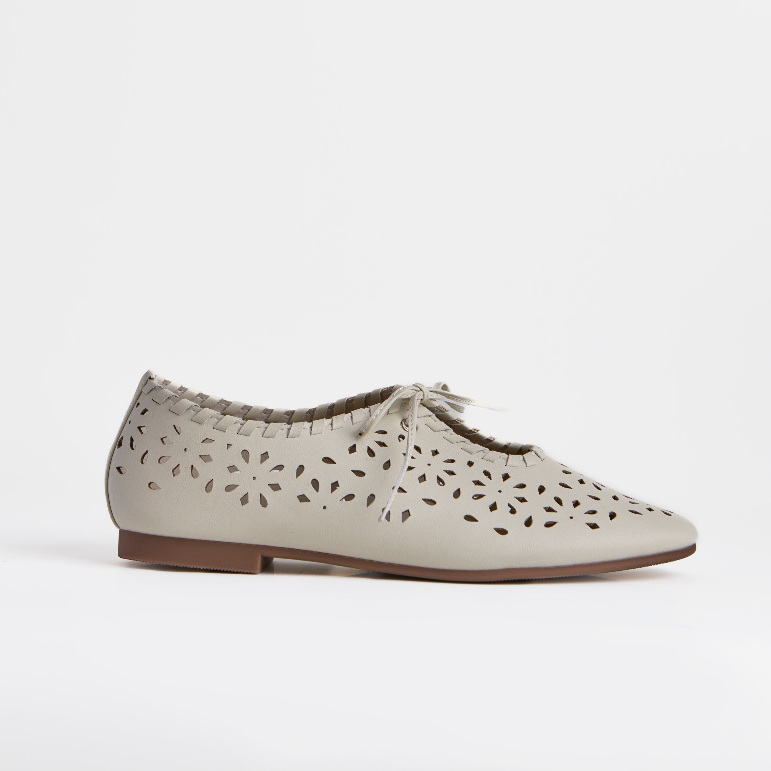 Las bailarinas Dual Stride blancas caladas con cordones