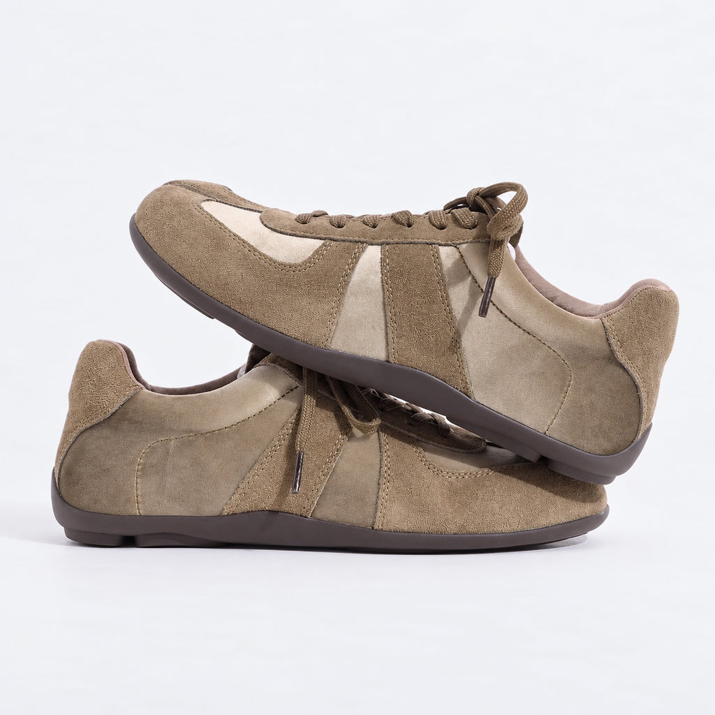 The Dual Stride Olive Green Split-Toe Velvet & Suede Retro Casual Sneakers