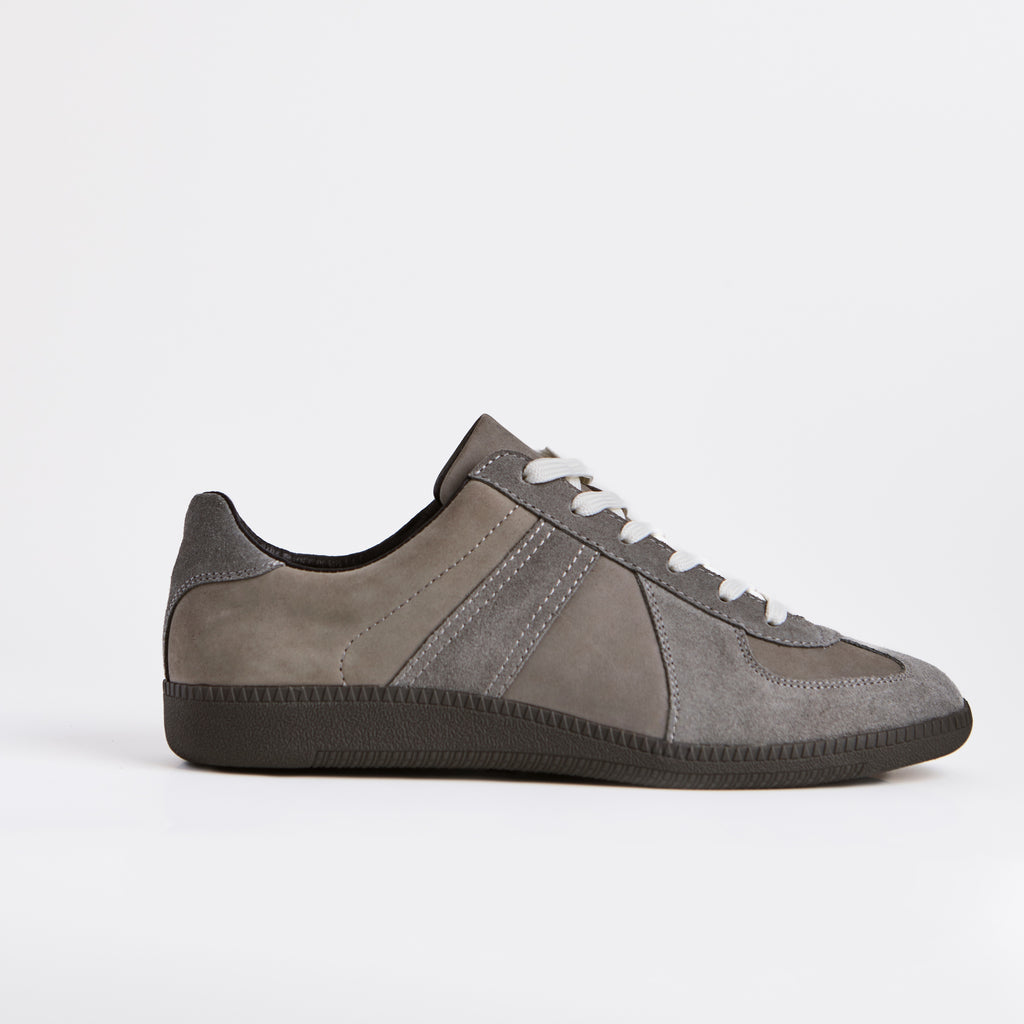 The Dual Stride Men's Classic Tonal Grey Suede Trainer
