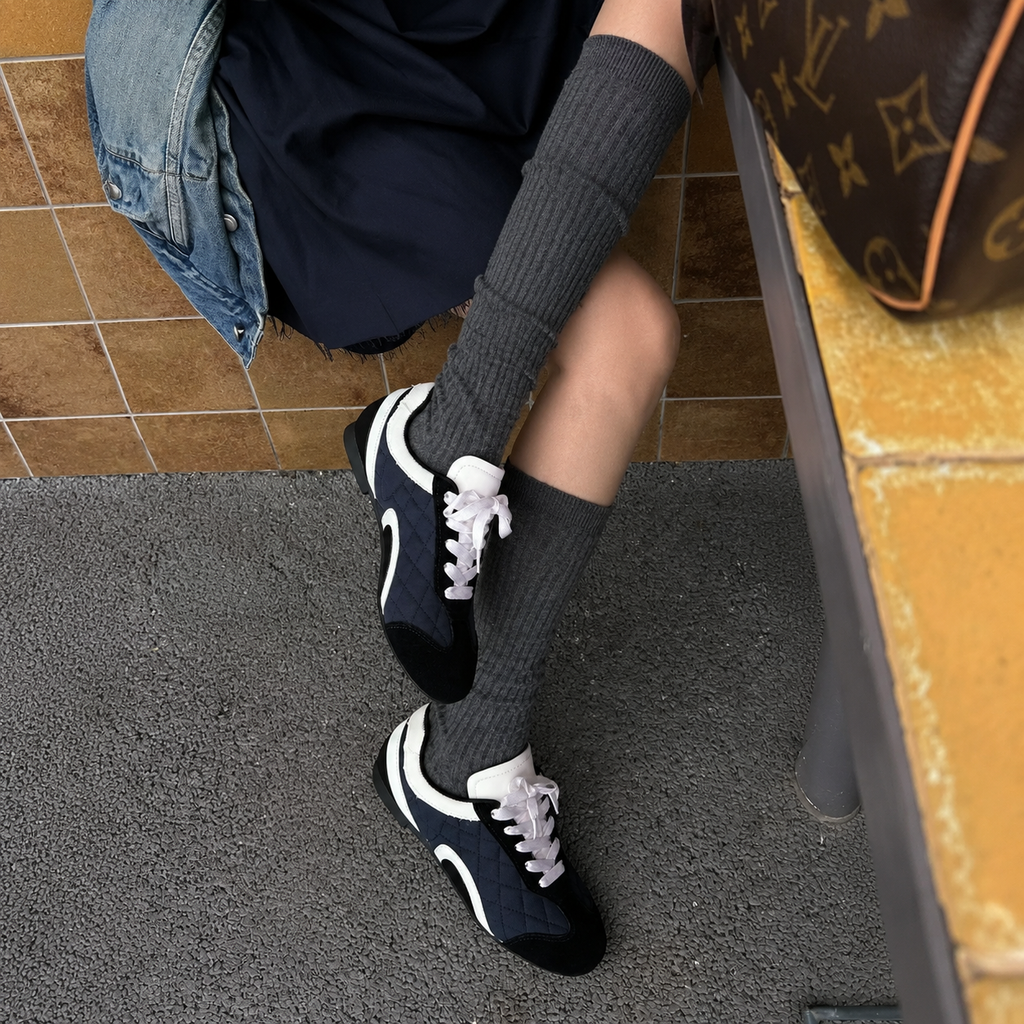 The Dual Stride Black Vintage Diamond pattern Casual Shoes