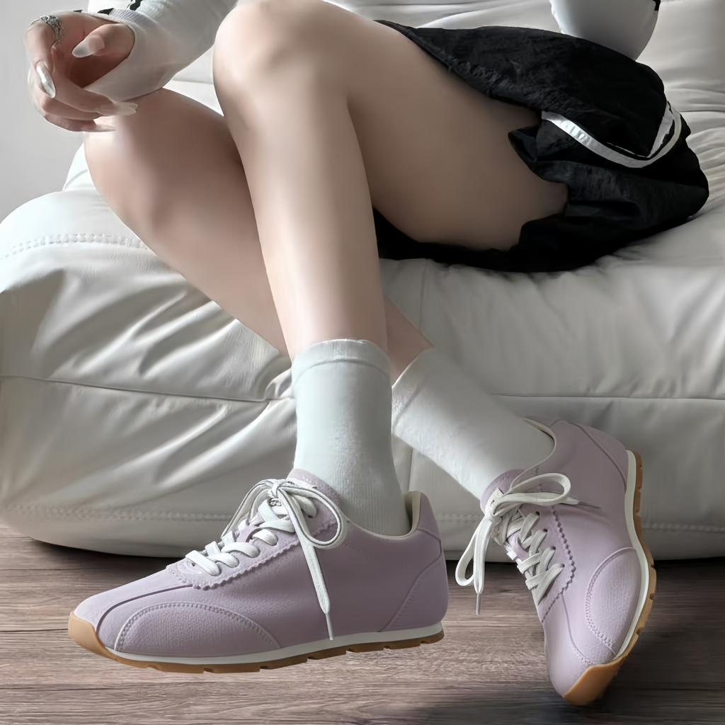 The Dual Stride Women's Light Pink Sneakers
