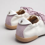 The Dual Stride White Casual Retro Low-Top Sneakers