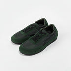 The Dual Stride Women‘s Dark Green Light Flat Sneakers