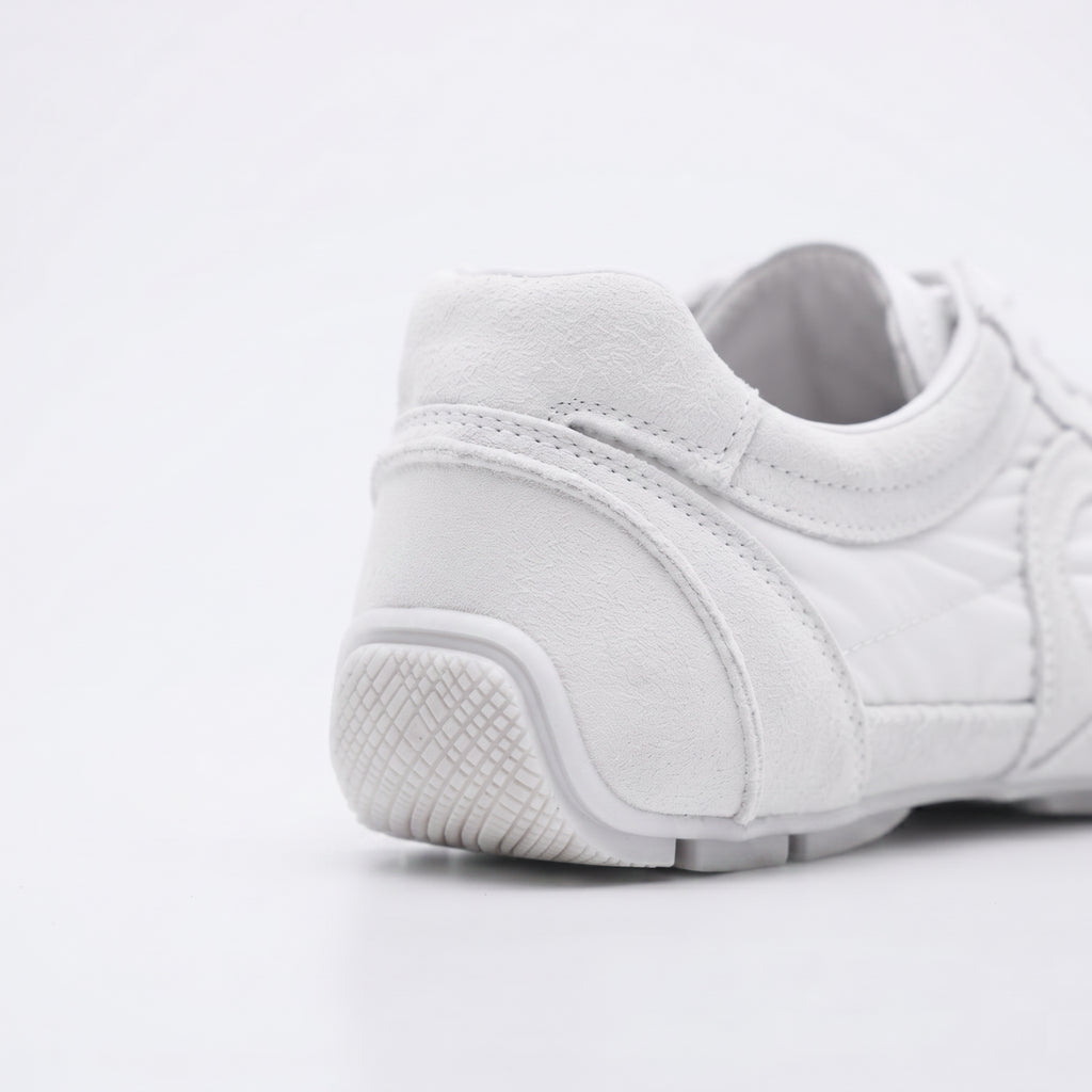 The Dual Stride Women‘s  Retro  White Trainer