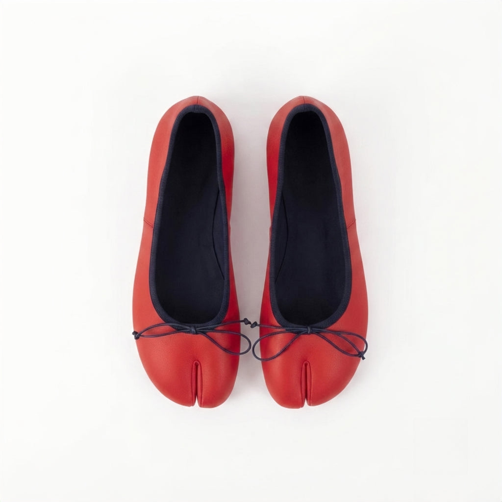 The Dual Strride Women's Red Soft Tabi Flats