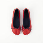 The Dual Strride Women's Red Soft Tabi Flats