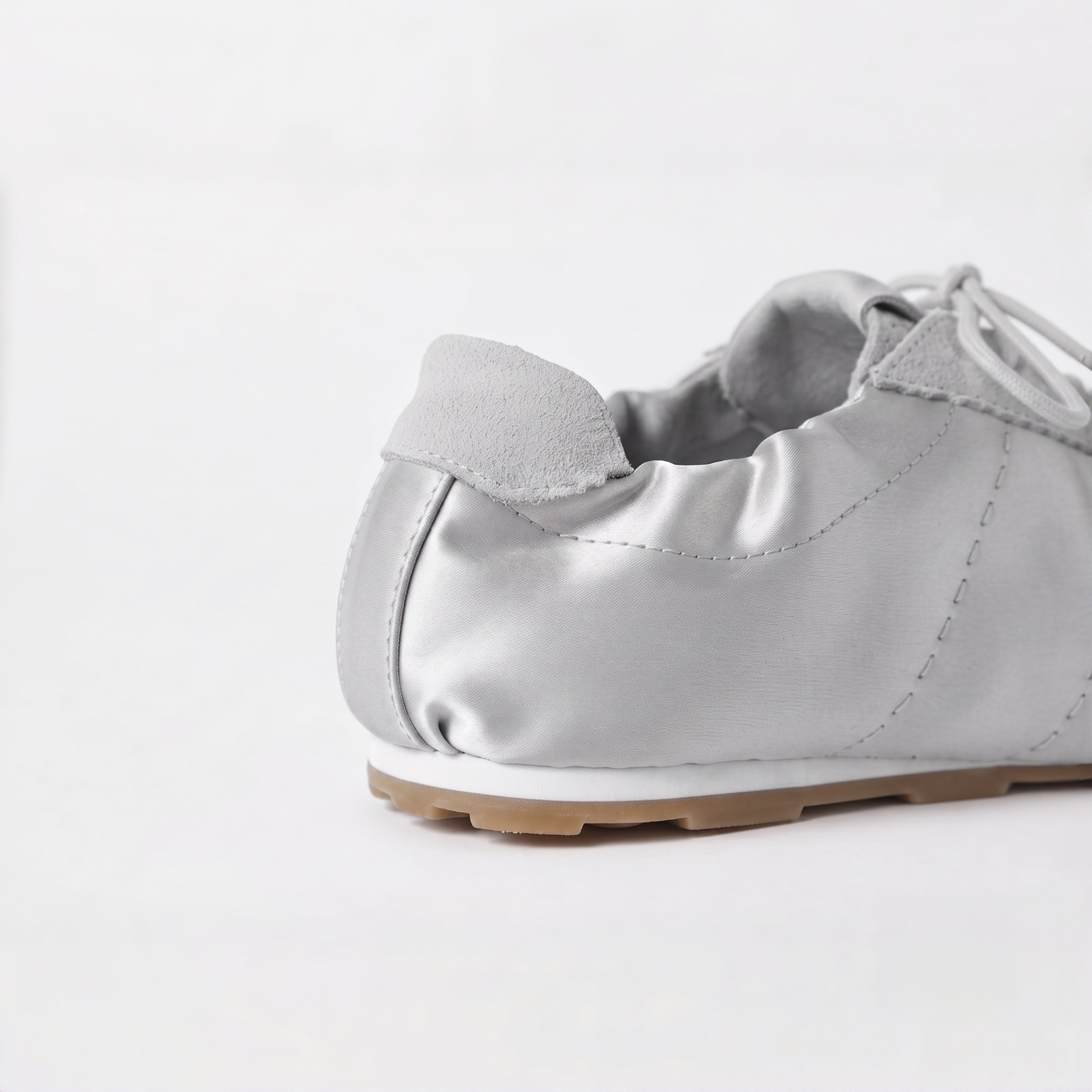 The Dual Stride Women‘s Gray Satin Ballet Trainers