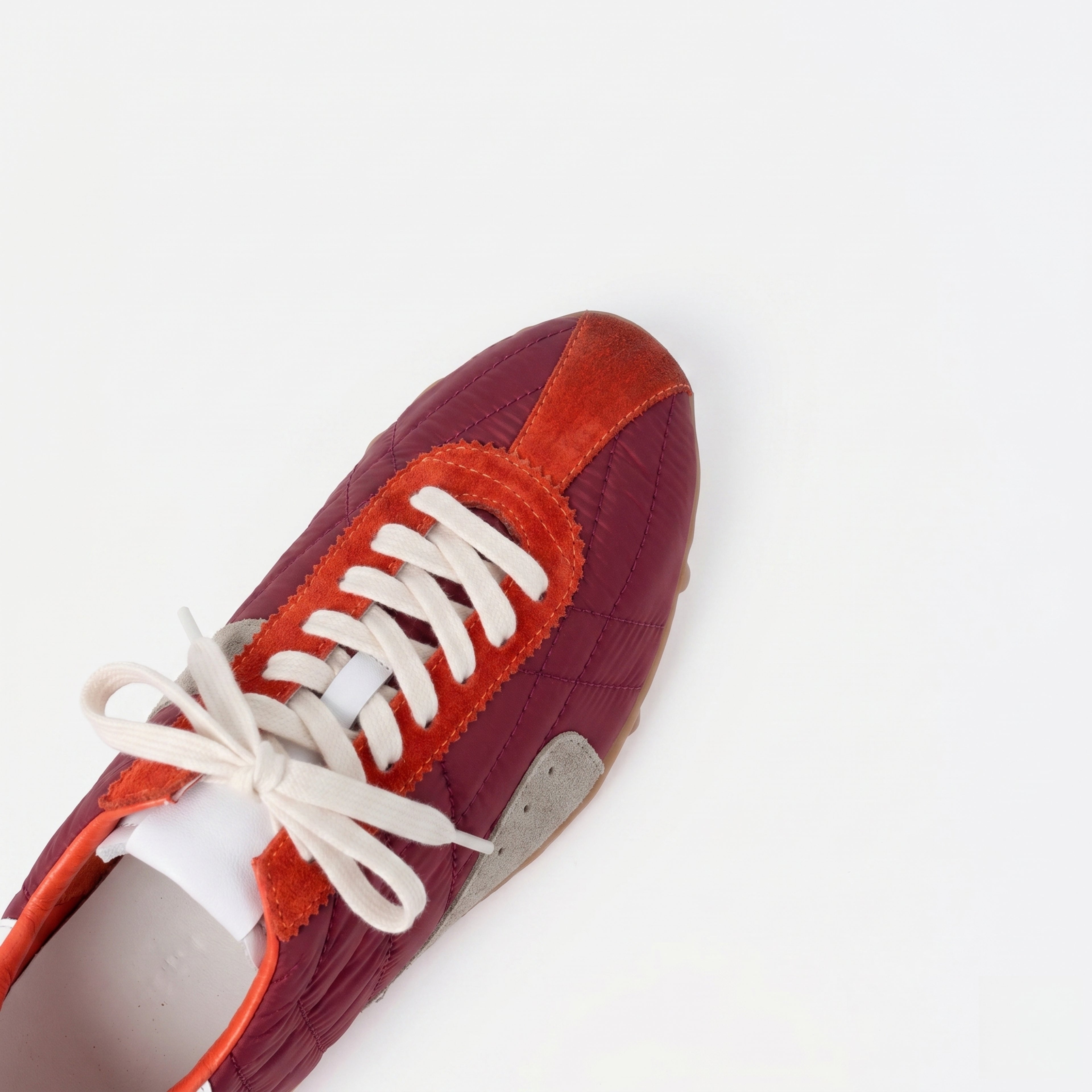 The Dual Stride Women's Casual Dark Red Sneakers