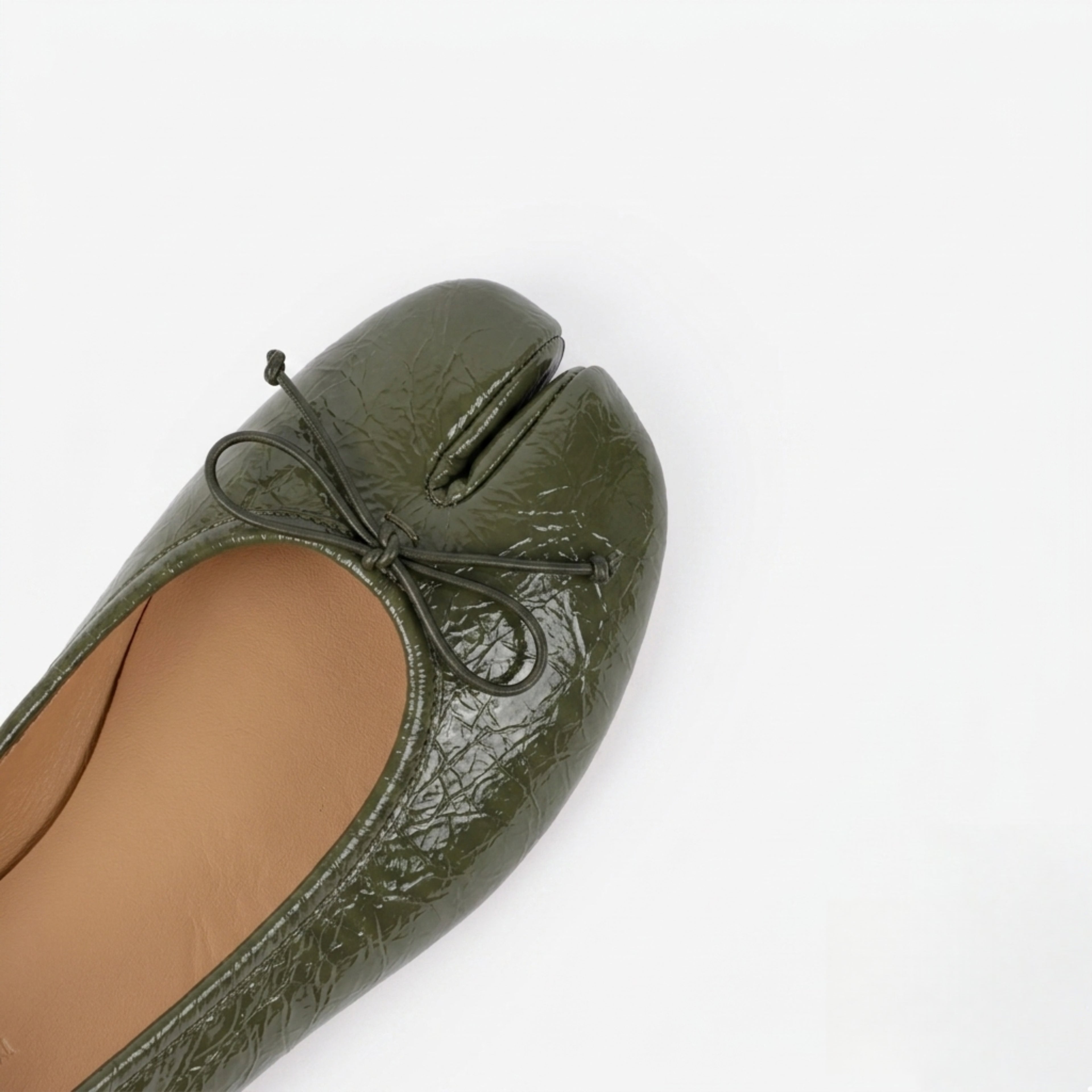 The Dual Stride Olive Green Split-Toe Ballet Flats