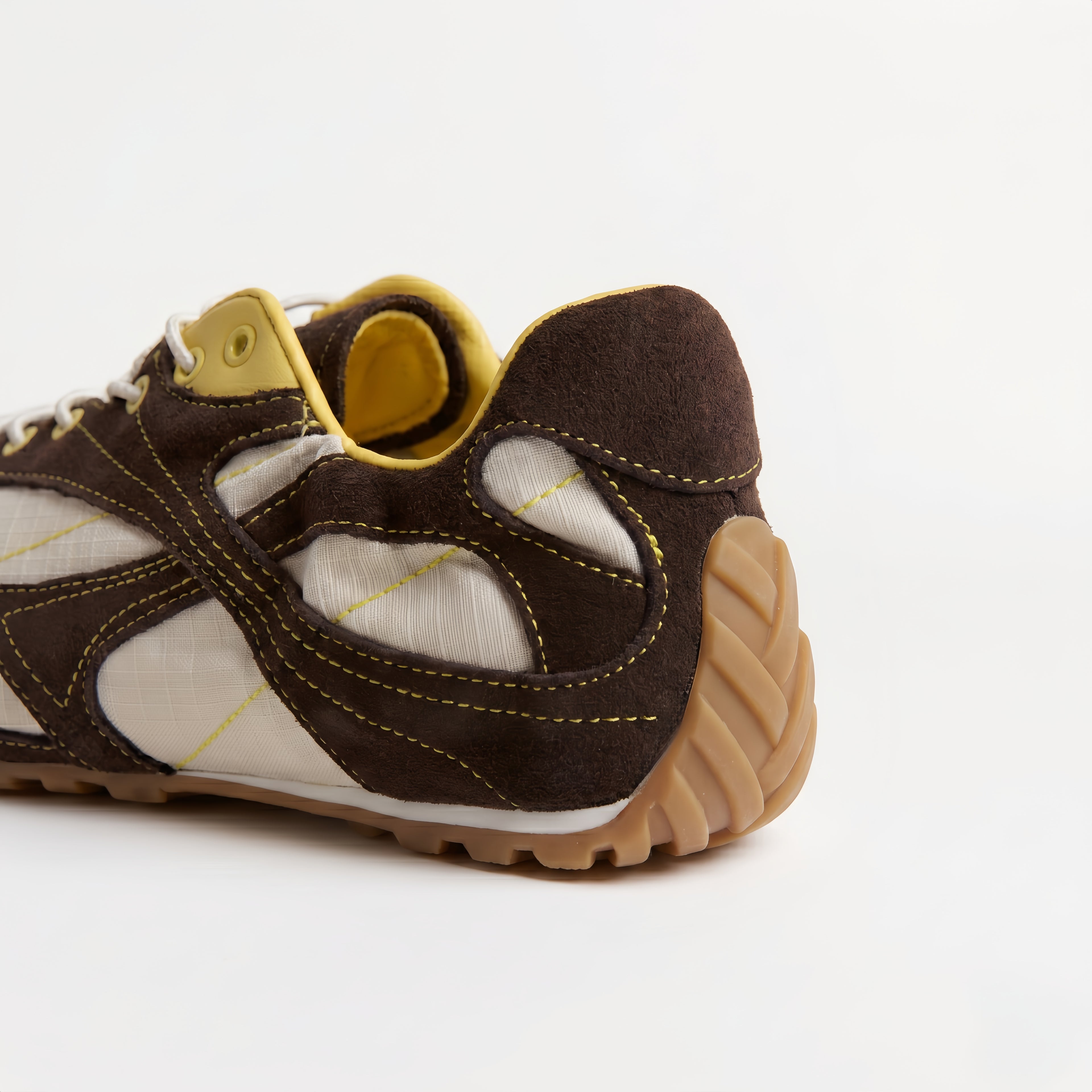 The Dual Stride Women's Brown Casual Sneakers