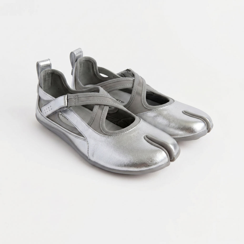 Bailarina plana Tabi Mary-Jane plateada Dual Stride