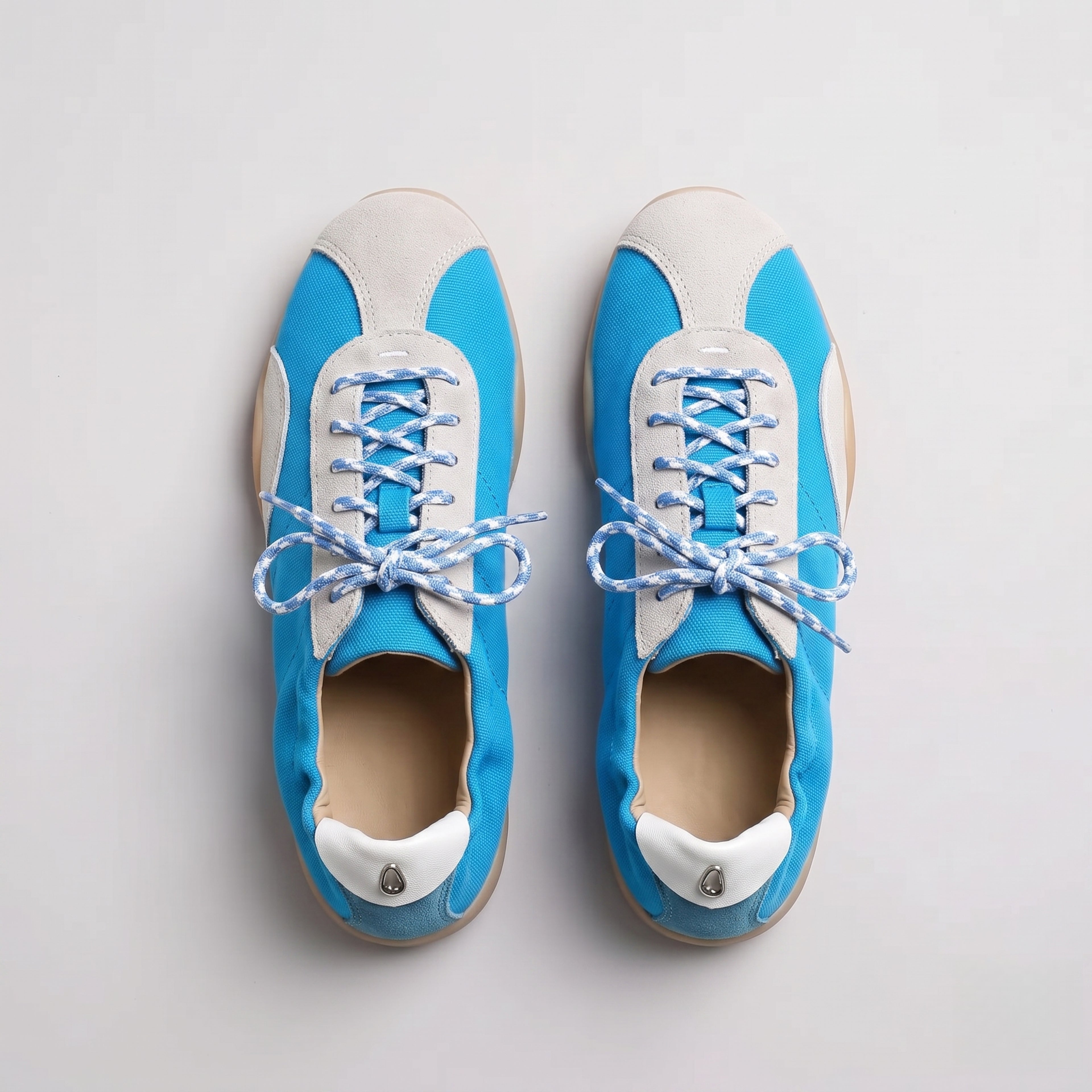 The Dual Stride Blue Casual Retro Low-Top Sneakers