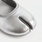 Bailarina plana Tabi Mary-Jane plateada Dual Stride