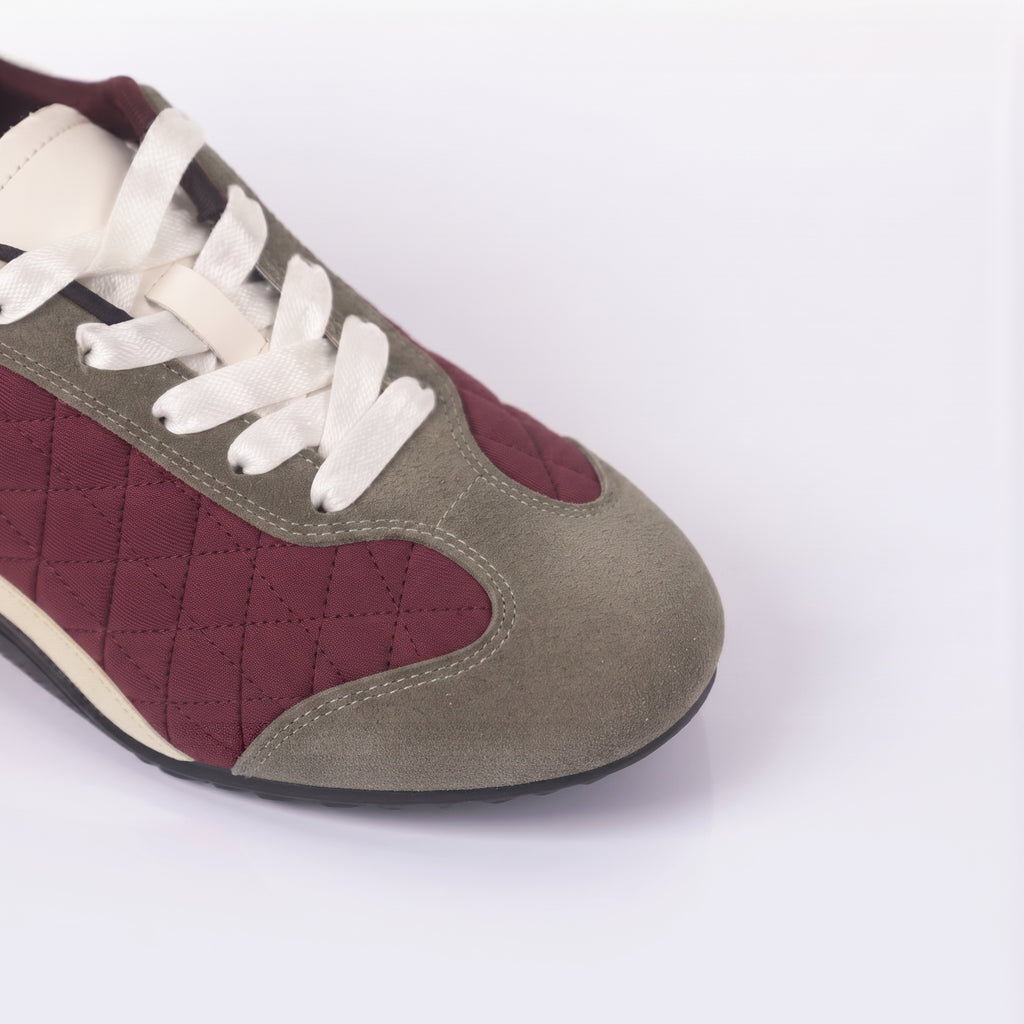 The Dual Stride Red Vintage Diamond pattern Casual Shoes
