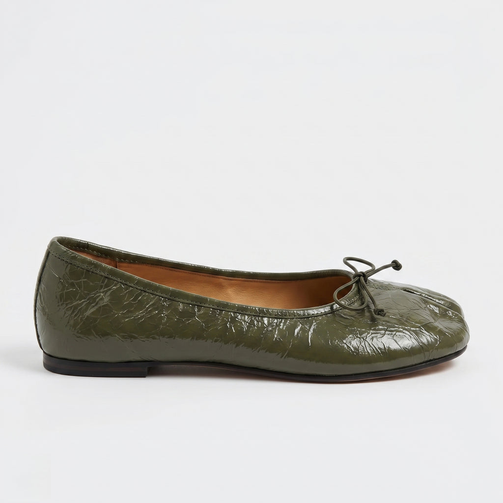 The Dual Stride Olive Green Split-Toe Ballet Flats