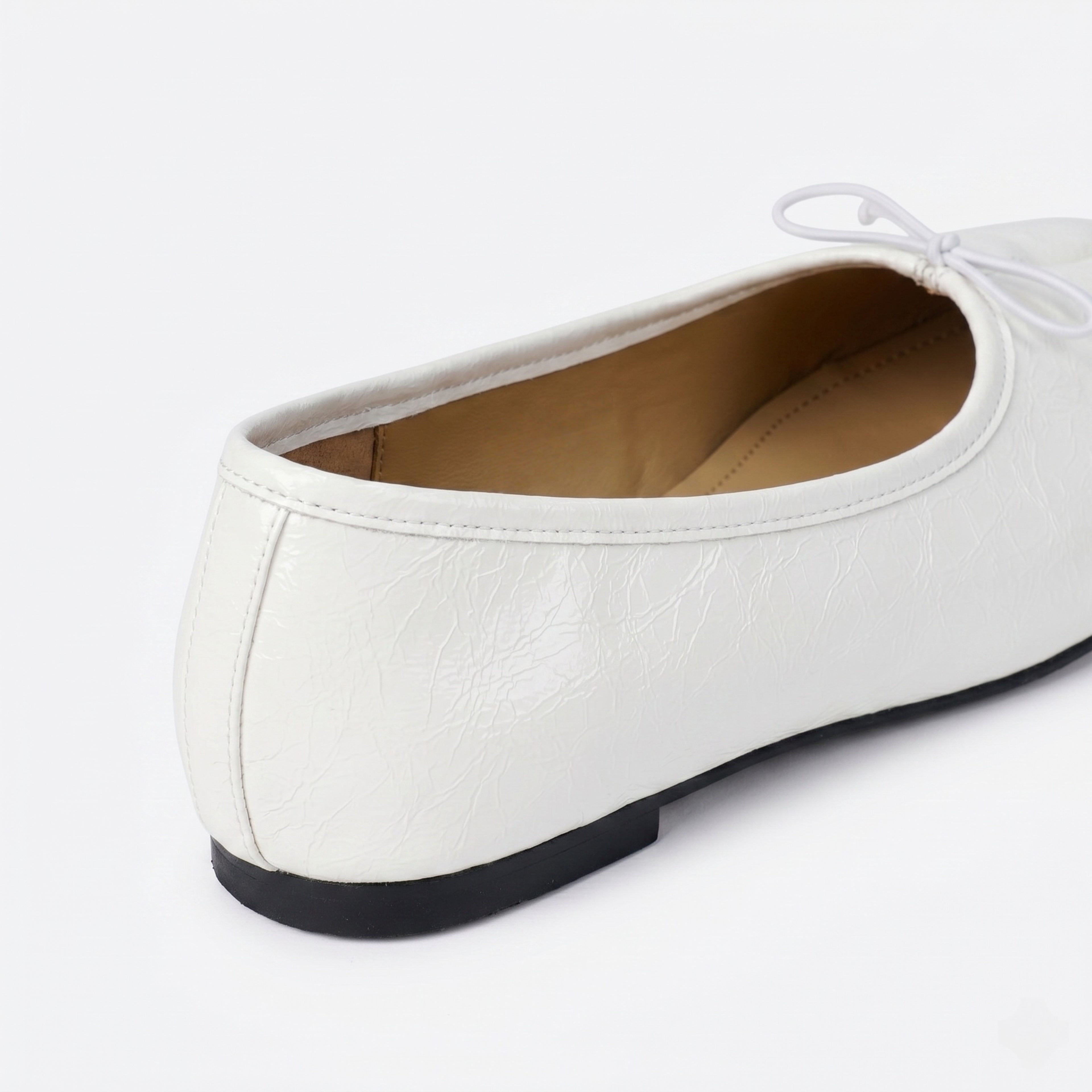 The Dual Stride Minimalist  White Split-Toe Ballet Flats