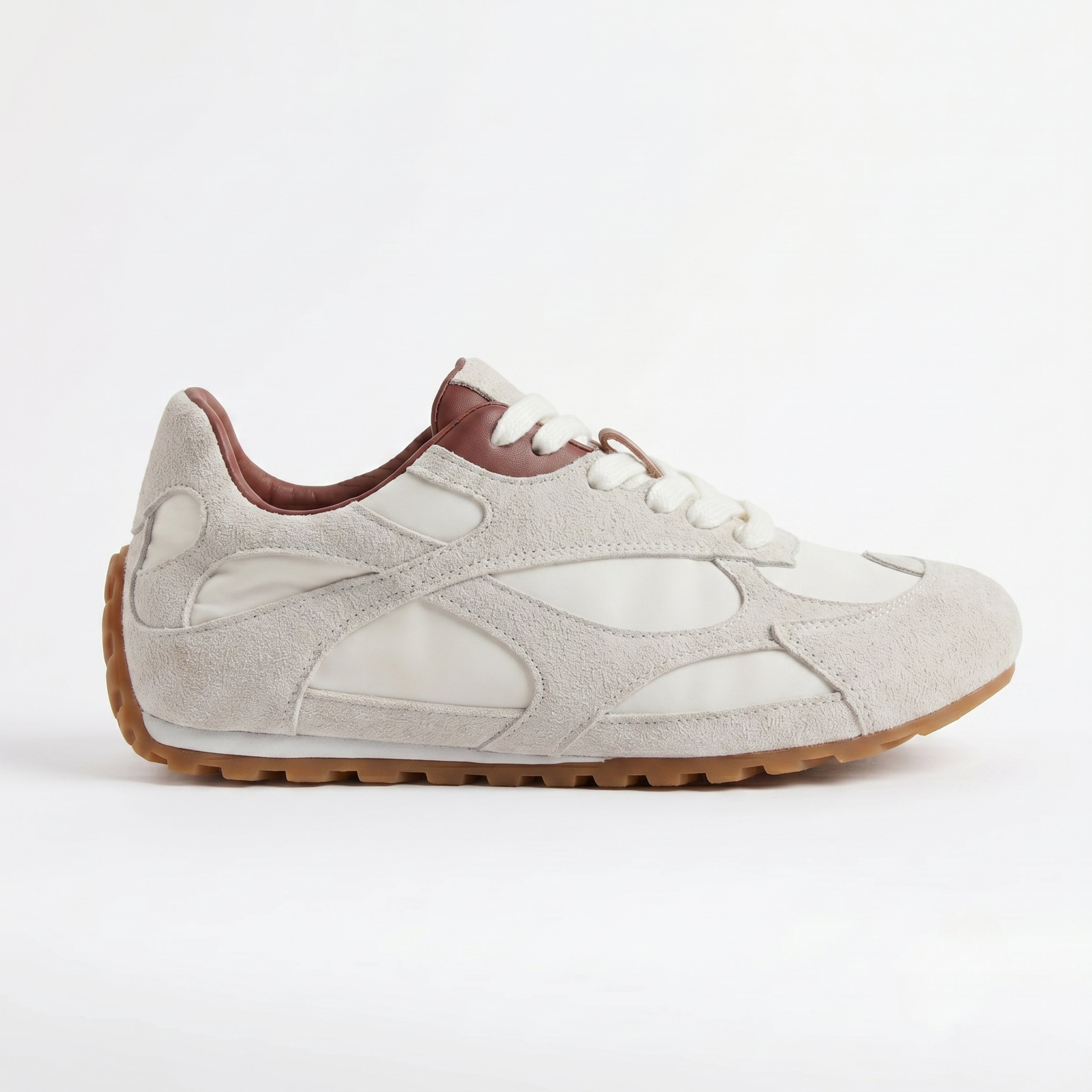The Dual Stride Women‘s White Retro Suede Sneakers