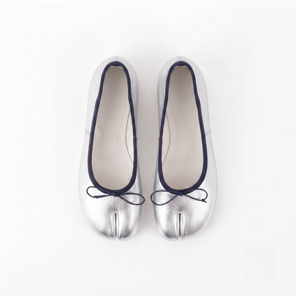 The Dual Strride Women's Silver Soft Tabi Flats