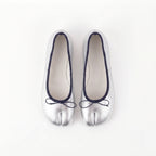 The Dual Strride Women's Silver Soft Tabi Flats