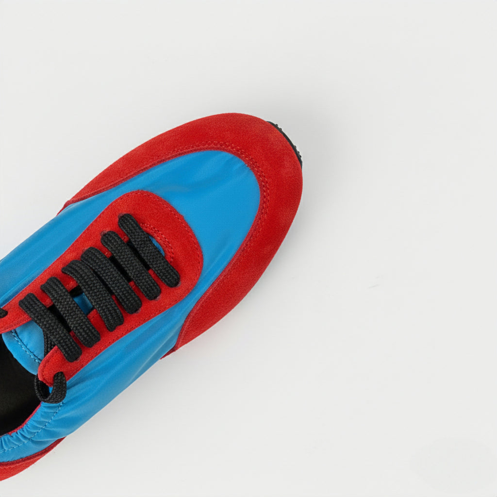 The Dual Stride Women‘s Color-Blocking Light Flat Sneakers