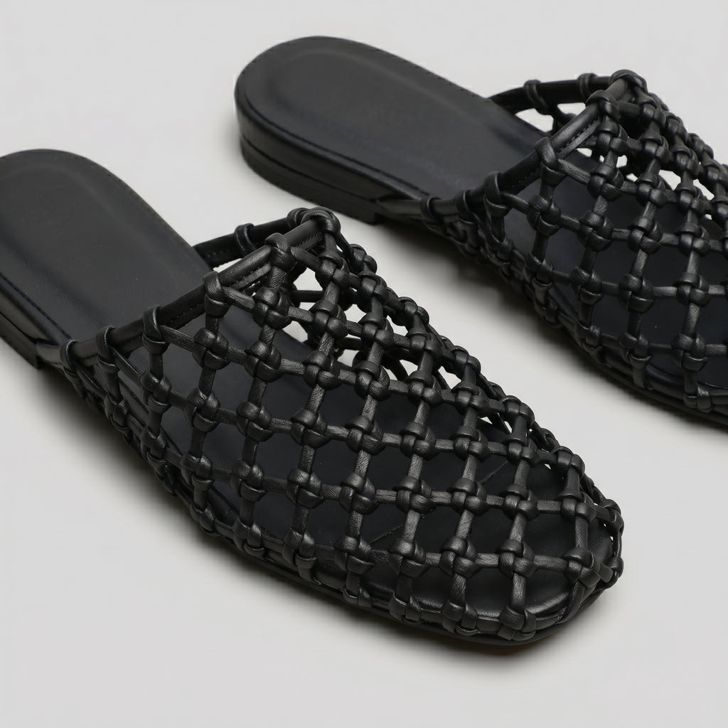 The Dual Stride Women's Black Woven Leather Mule