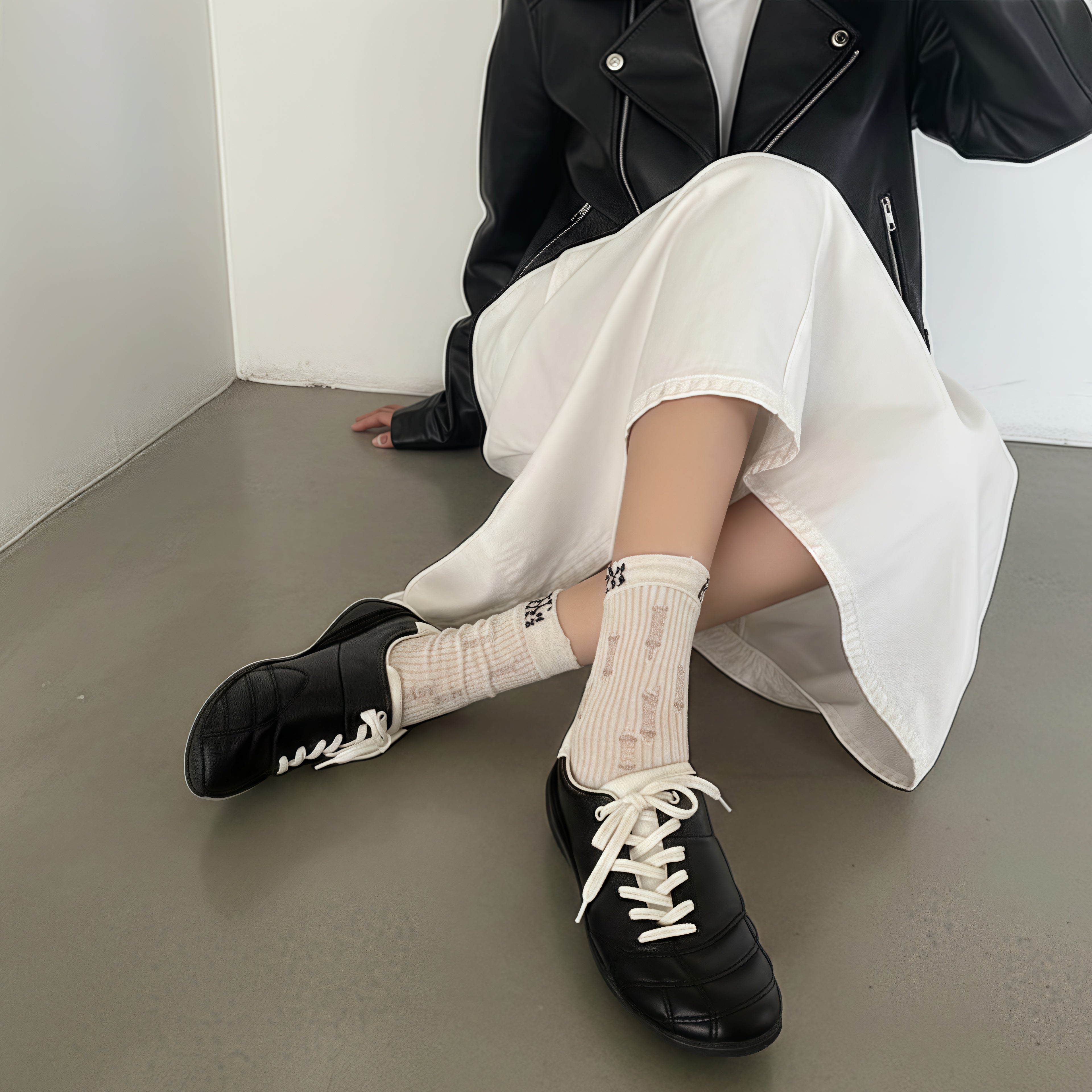 The Dual Stride  Women's Genuine Leather Casual Flat Sneakers