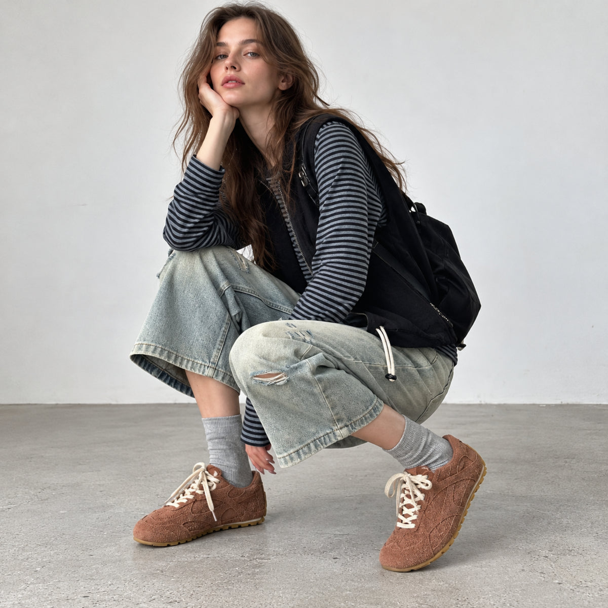 The Dual Stride Women's Brown Suede Retro Lace-Up Casual Sneakers